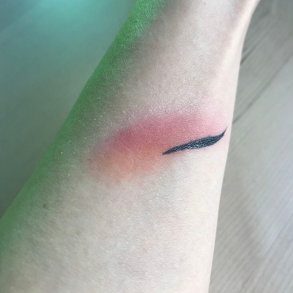 アディクション ザ アイシャドウ/ADDICTION/単色アイシャドウを使ったクチコミ(4枚目)