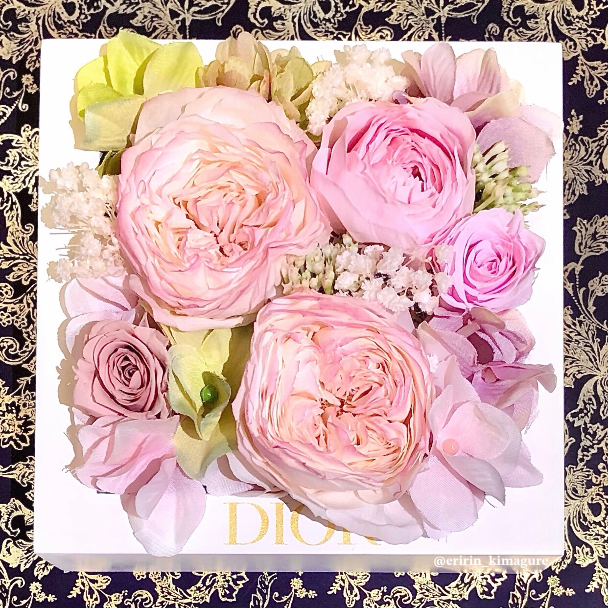 新品・未開封 ディオール Dior プリザーブドフラワー リース ノベルティ 受け取りました！ ディオール ノベルティ フラワーボックス