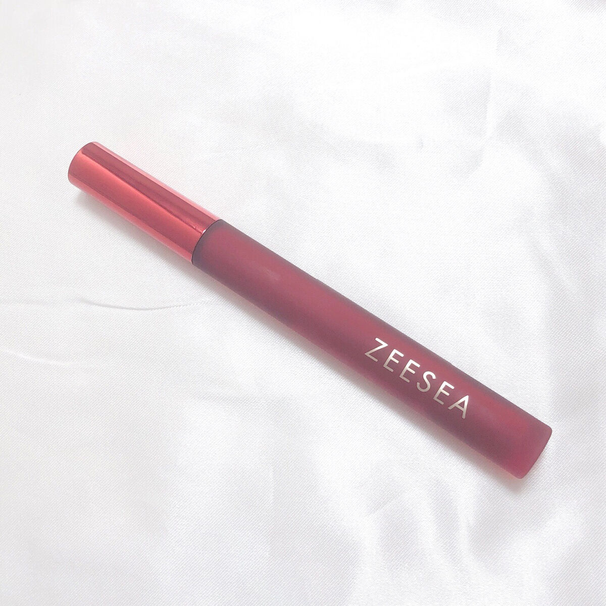 ZEESEA 「0」重力　軽いリキッド #ルージュ RIPE CHERRY/ZEESEA/リップグロスを使ったクチコミ（3枚目）