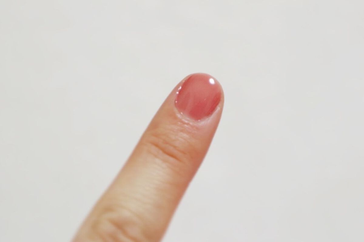 フレグラント ネイルラッカー 13 naughty lady/JILL STUART/マニキュアを使ったクチコミ（2枚目）