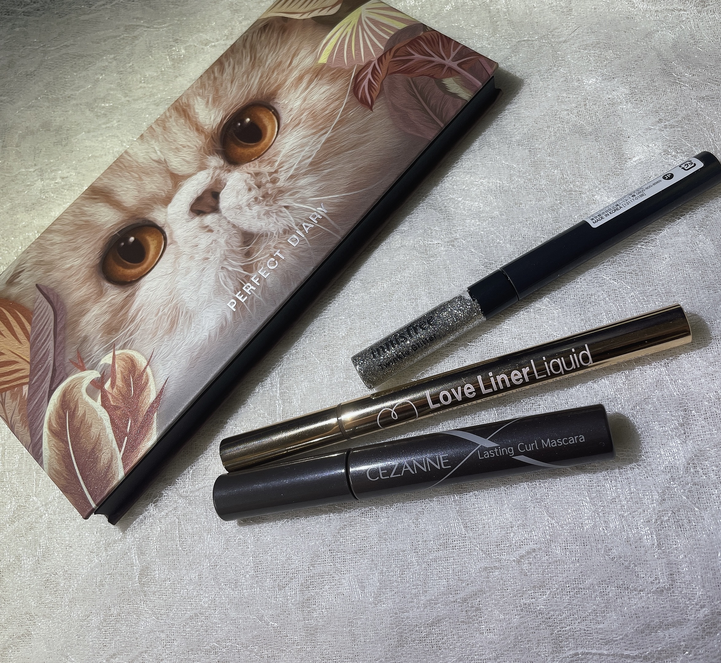 エクスプローラ12色 動物アイシャドウパレット/PERFECT DIARY/アイシャドウパレットを使ったクチコミ（3枚目）