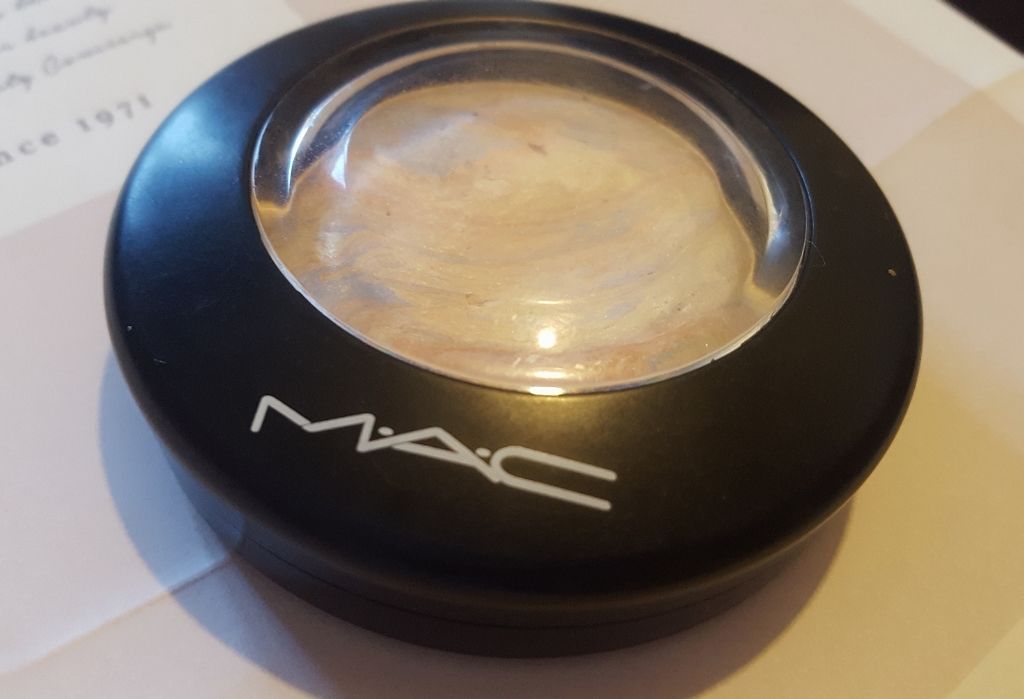 フォーエヴァージューシー オイルルージュ/JILL STUART/口紅を使ったクチコミ（3枚目）