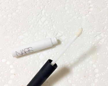 スマッジプルーフ アイシャドーベース/NARS/アイシャドウベースを使ったクチコミ（2枚目）