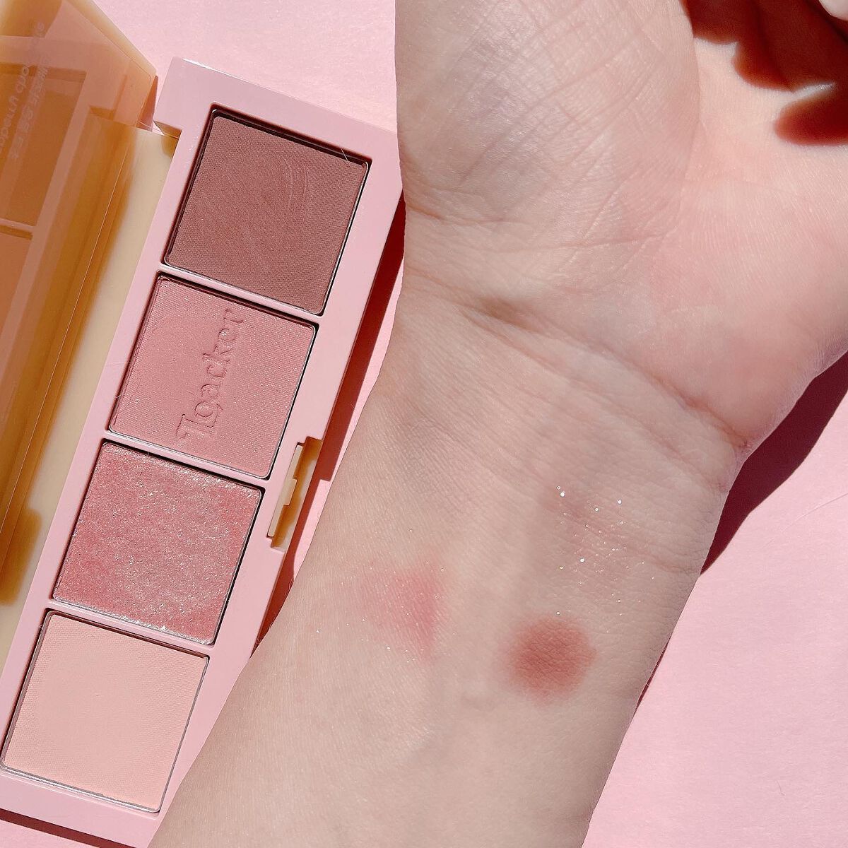 ローカー プレイカラーアイズミニ/ETUDE/アイシャドウパレットを使ったクチコミ(5枚目)