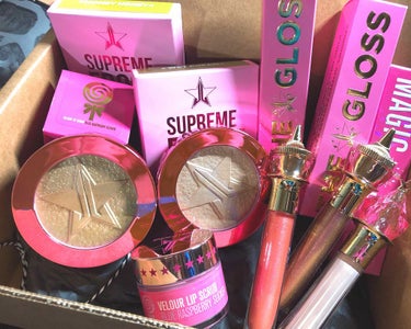 Jeffree star supreme frost/Jeffree Star Cosmetics/ハイライトを使ったクチコミ（1枚目）