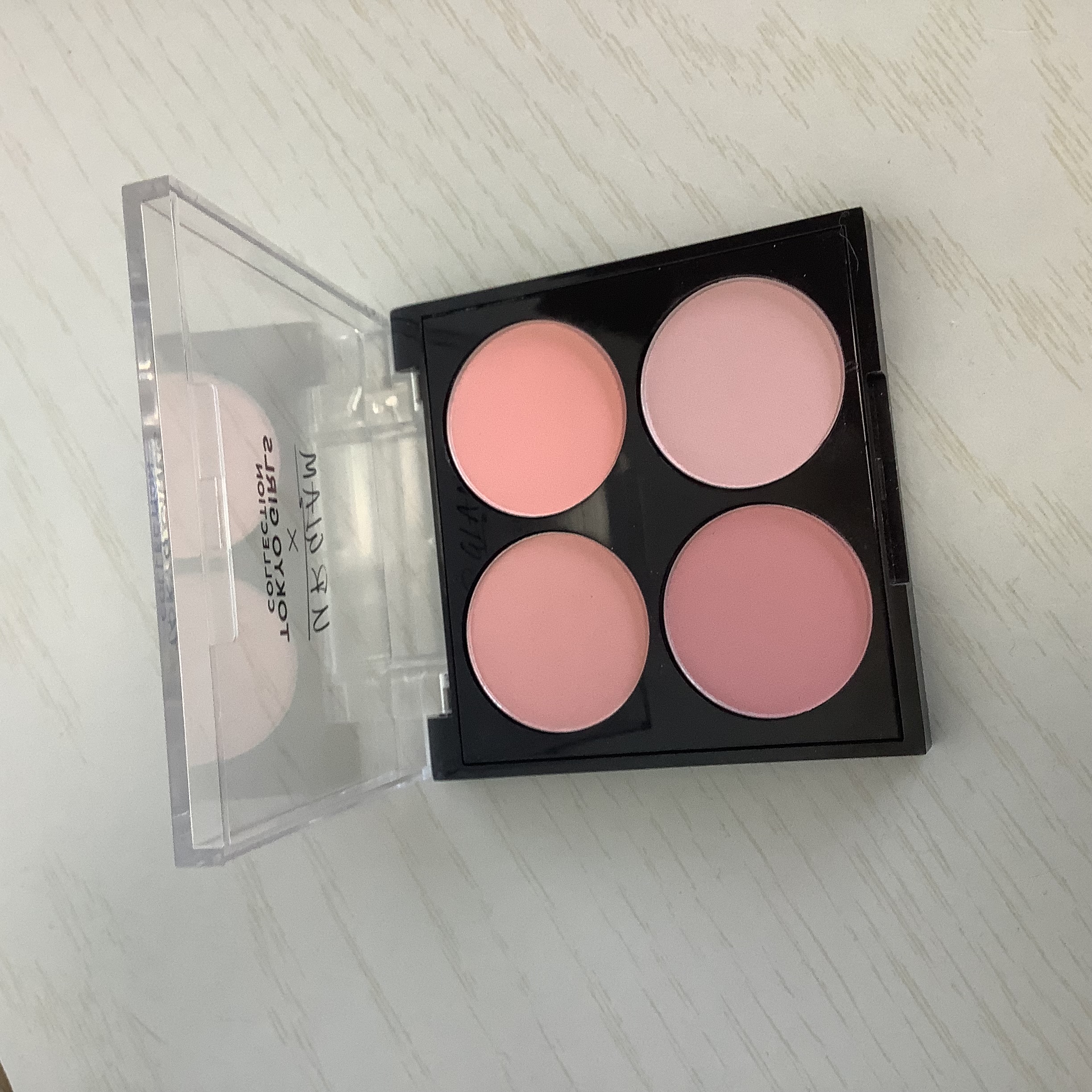 ＵＧＴ　ブレンディング　チークカラーパレット/U R GLAM/パウダーチークを使ったクチコミ（2枚目）