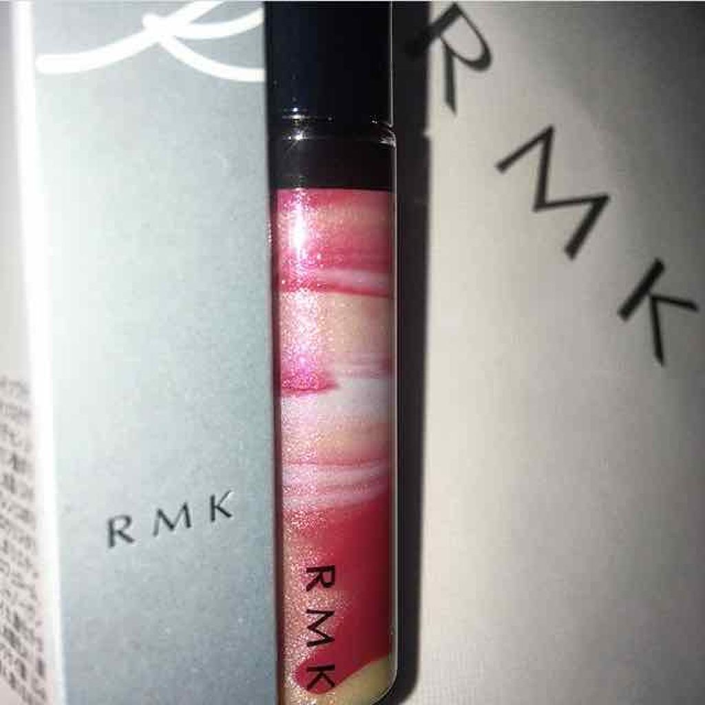 ミッドナイトフラワー リップグロス/RMK/リップグロスを使ったクチコミ(1枚目)