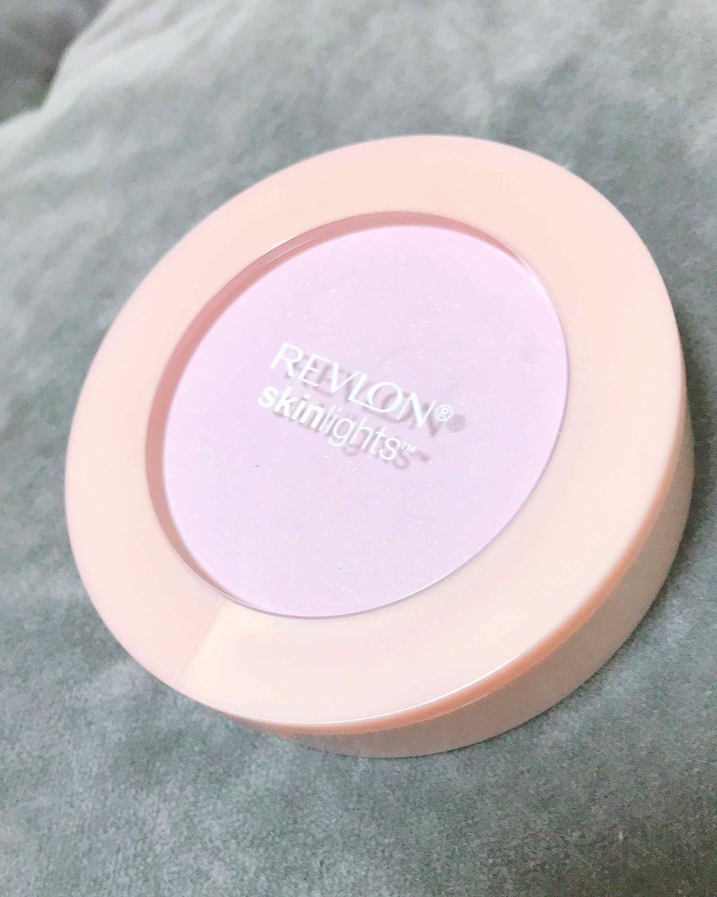 スキンライト プレスト パウダー/REVLON/プレストパウダーを使ったクチコミ(1枚目)