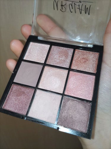 UR GLAM　BLOOMING EYE COLOR PALETTE/U R GLAM/アイシャドウパレットを使ったクチコミ（4枚目）