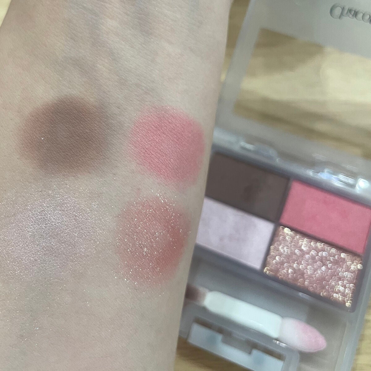 フェイスカラーパレット/チャコット・コスメティクス/アイシャドウパレットを使ったクチコミ(4枚目)