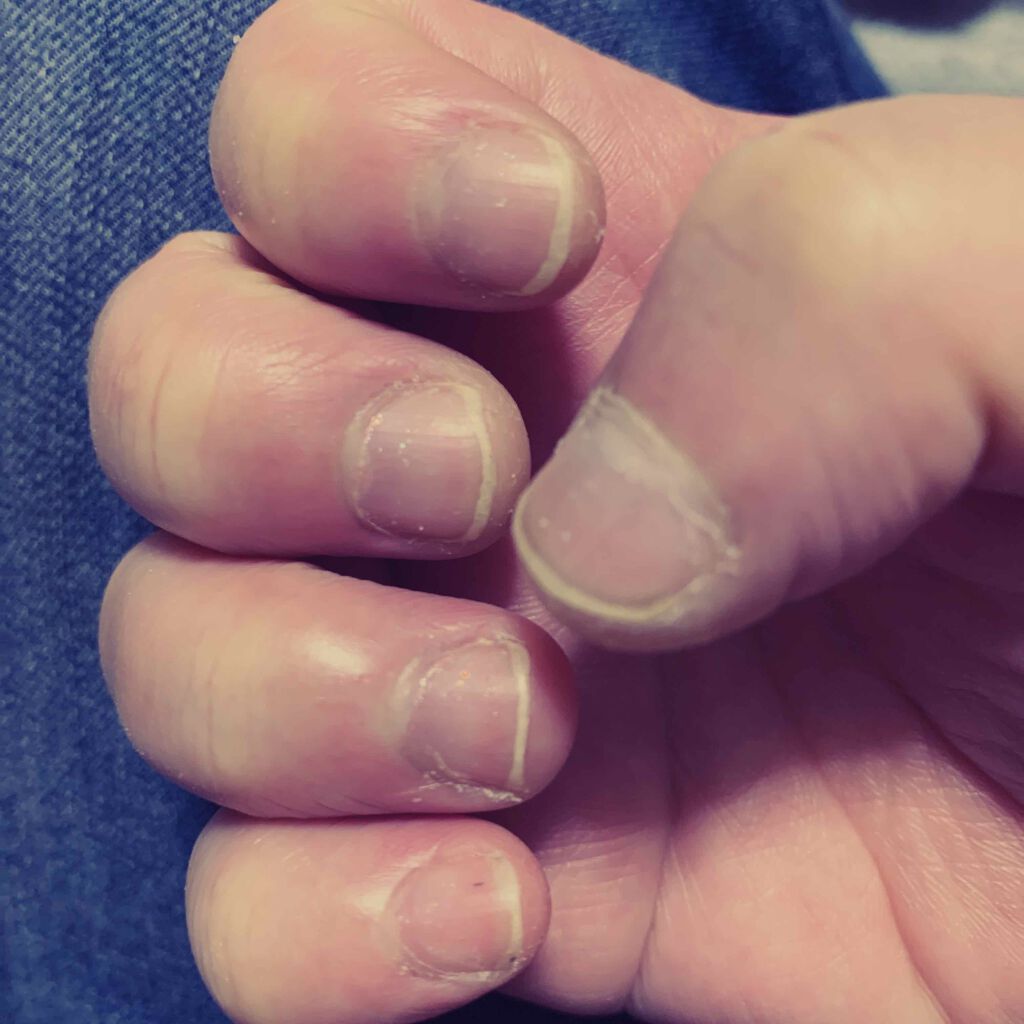 1秒ネイルマジックプレス/DASHINGDIVA MAGICPRESS/ネイルチップ・パーツを使ったクチコミ（2枚目）