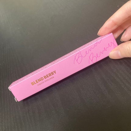 プレイフル リキッドアイライナー/BLEND BERRY/リキッドアイライナーを使ったクチコミ(2枚目)