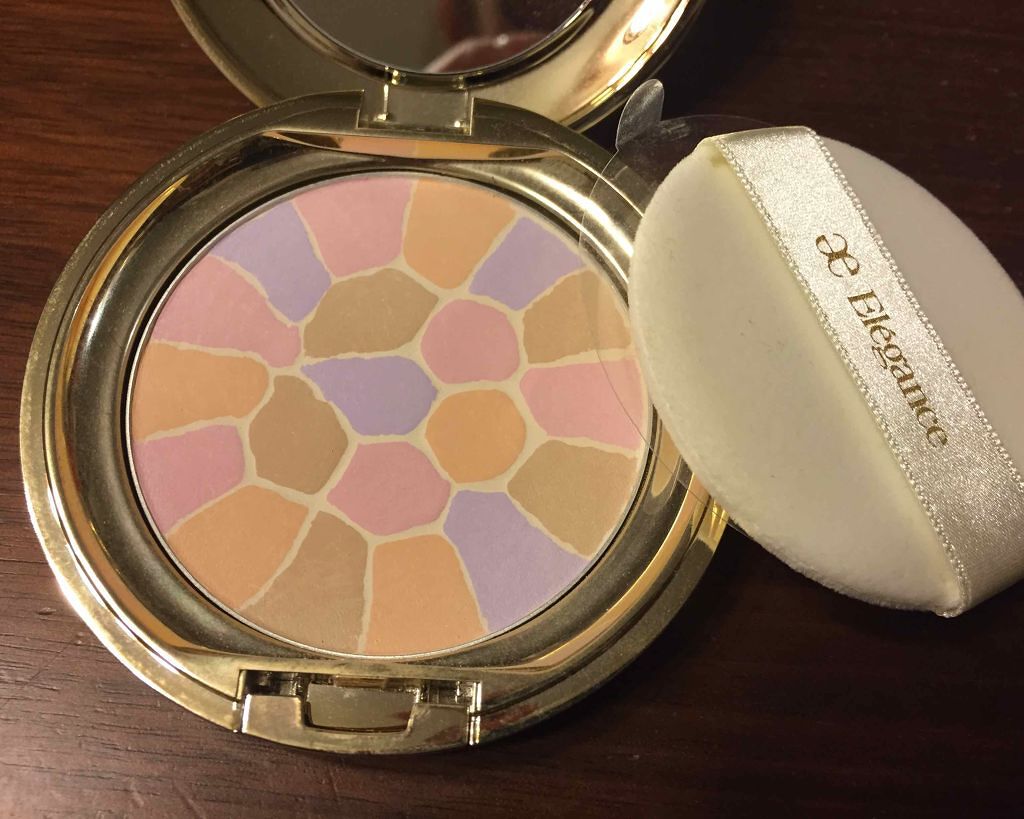 ラ プードル オートニュアンス/Elégance/プレストパウダーを使ったクチコミ(1枚目)