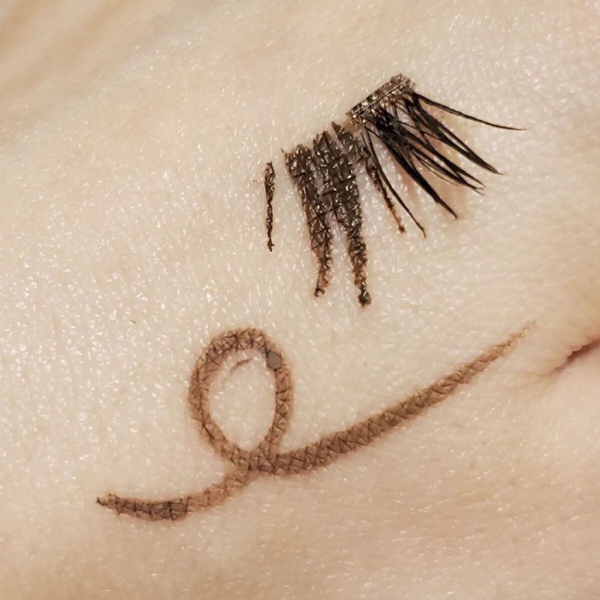 パーフェクトエクステンション マスカラ for カール/D-UP/マスカラを使ったクチコミ(9枚目)