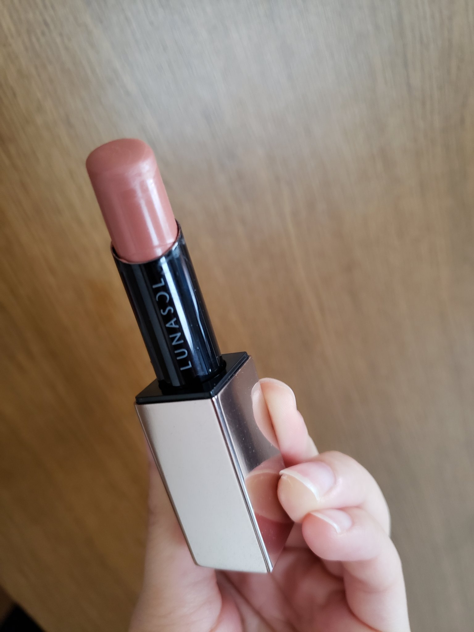 プランプメロウリップス サテン EX03/LUNASOL/口紅を使ったクチコミ（1枚目）