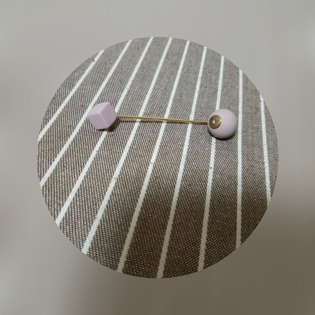 ヘアーバトン マーブル/セリア/ヘアアクセサリーを使ったクチコミ（2枚目）