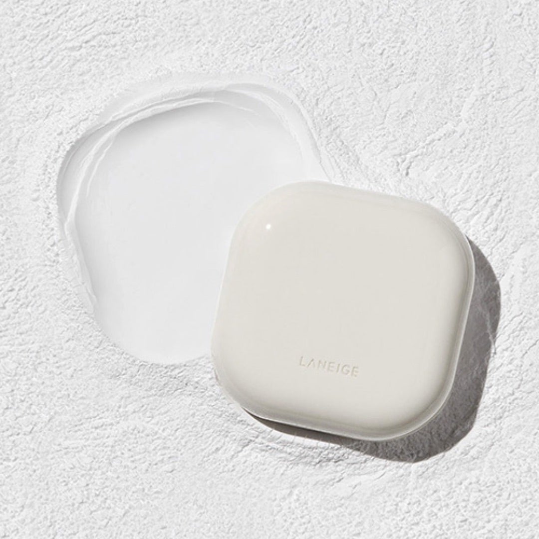 【公式】LANEIGE(ラネージュ) on LIPS 「꒰𝐍𝐄𝐖♡꒱𝐍𝐄𝐎𝐄𝐒𝐒𝐄𝐍𝐓𝐈𝐀𝐋𝐅𝐈𝐍𝐈𝐒𝐇𝐏𝐎𝐖𝐃𝐄𝐑..」(1枚目)