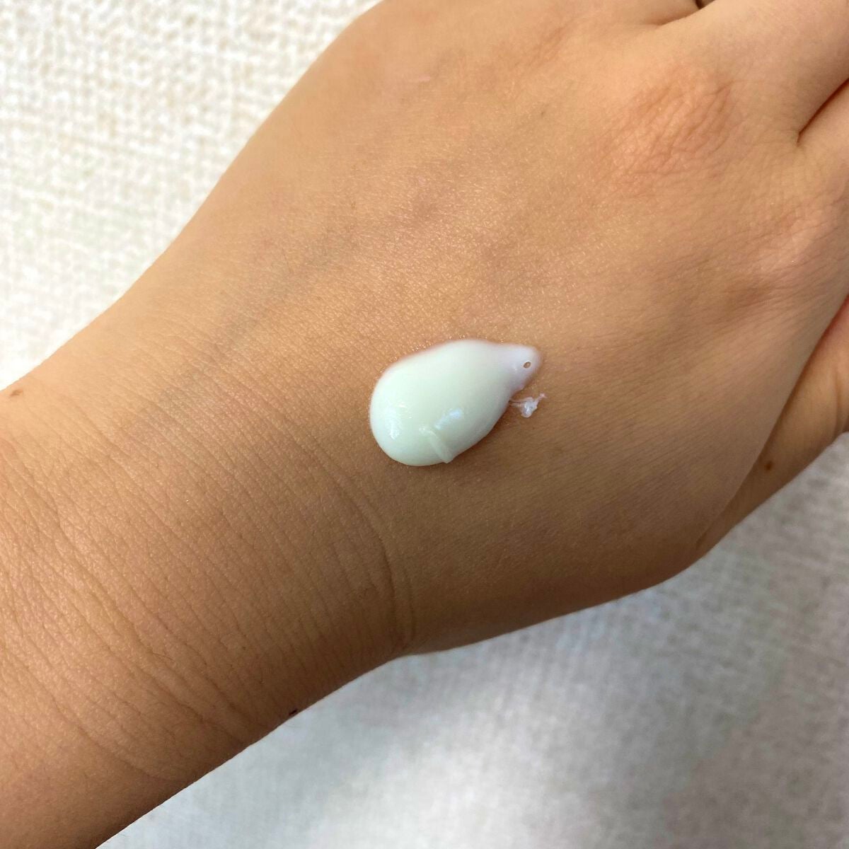 ビオレUV アクアリッチウォータリーエッセンス/ビオレ/日焼け止め・UVケアを使ったクチコミ(2枚目)