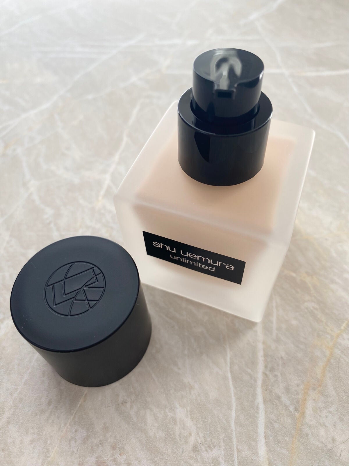 (旧)アンリミテッド ラスティング フルイド/shu uemura/リキッドファンデーションを使ったクチコミ(2枚目)