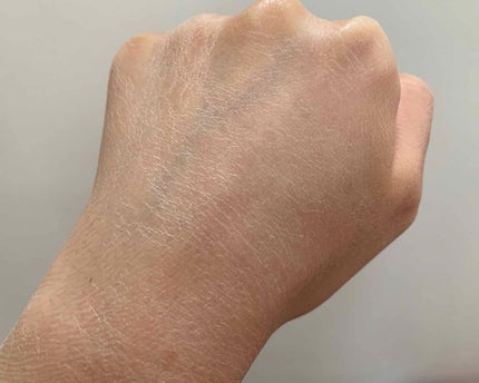 Dermal ベイビーフェイス のクチコミ「ひび割れる#シートマスク ?!
#ダーマルショップ 
#ベビーフェイスマスク 
フェイス.....」(2枚目)