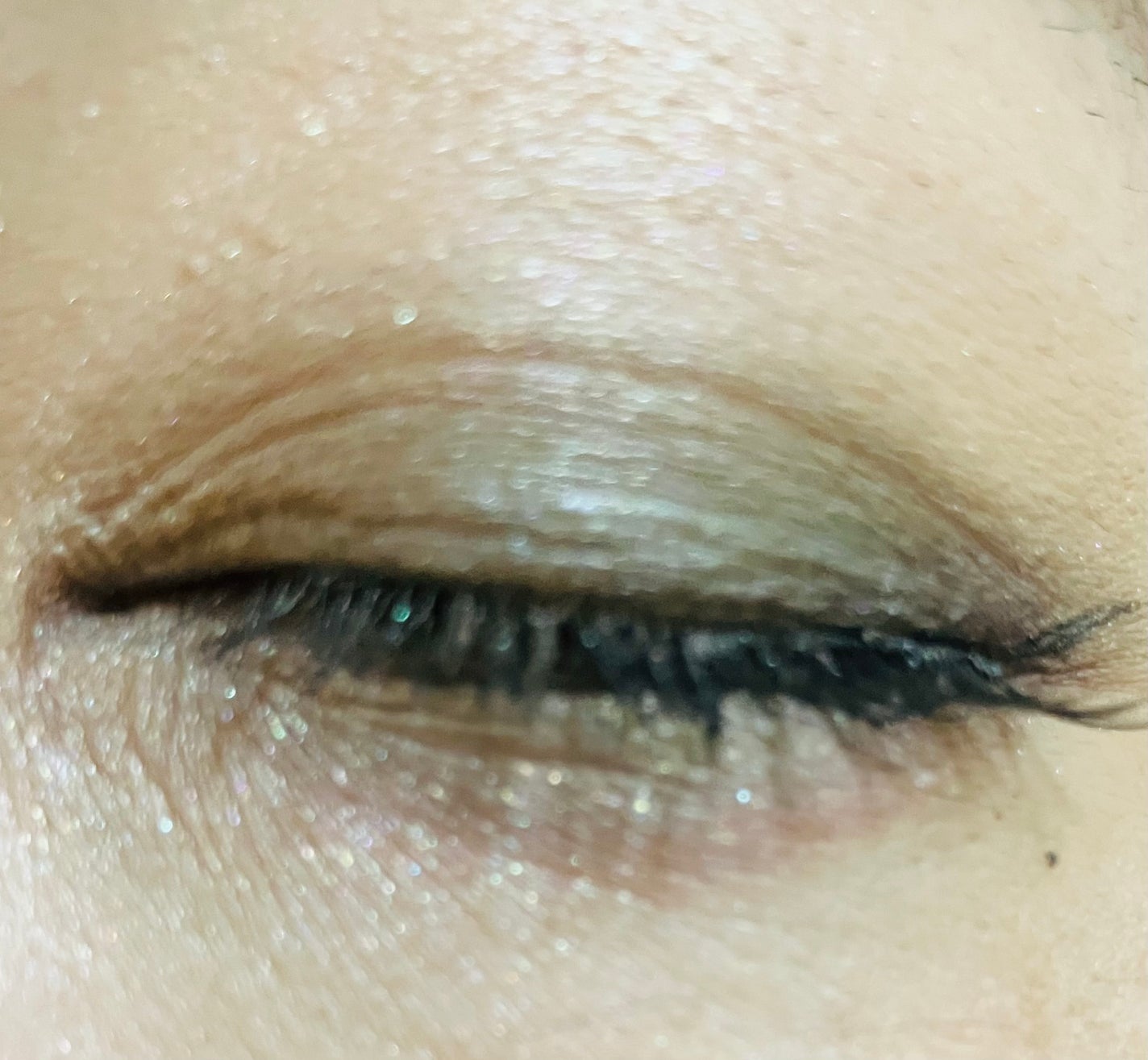 ミネラルクラッシィシャドー/エトヴォス/アイシャドウパレットを使ったクチコミ(3枚目)