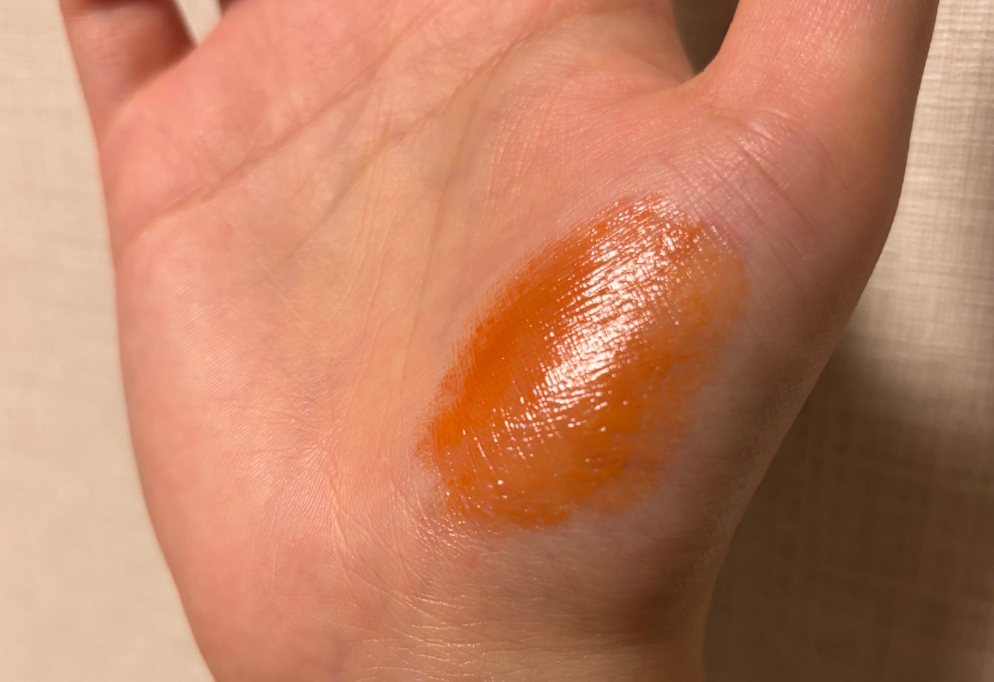 モイスチャー グレイズ リップスティック/SUQQU/口紅を使ったクチコミ(3枚目)