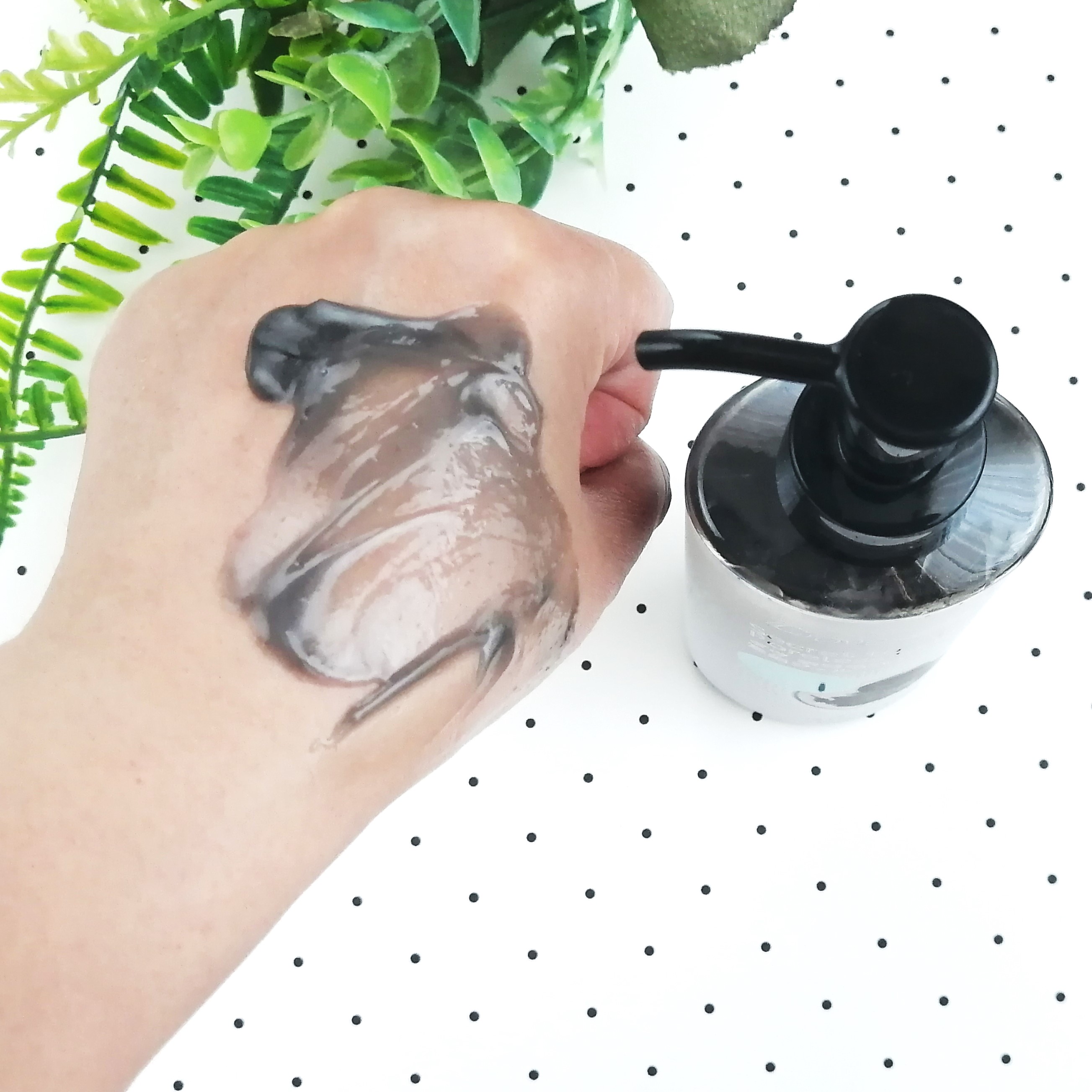 ダヴ 吸着毛穴ケア 洗顔ジェル/ダヴ/その他洗顔料を使ったクチコミ（3枚目）