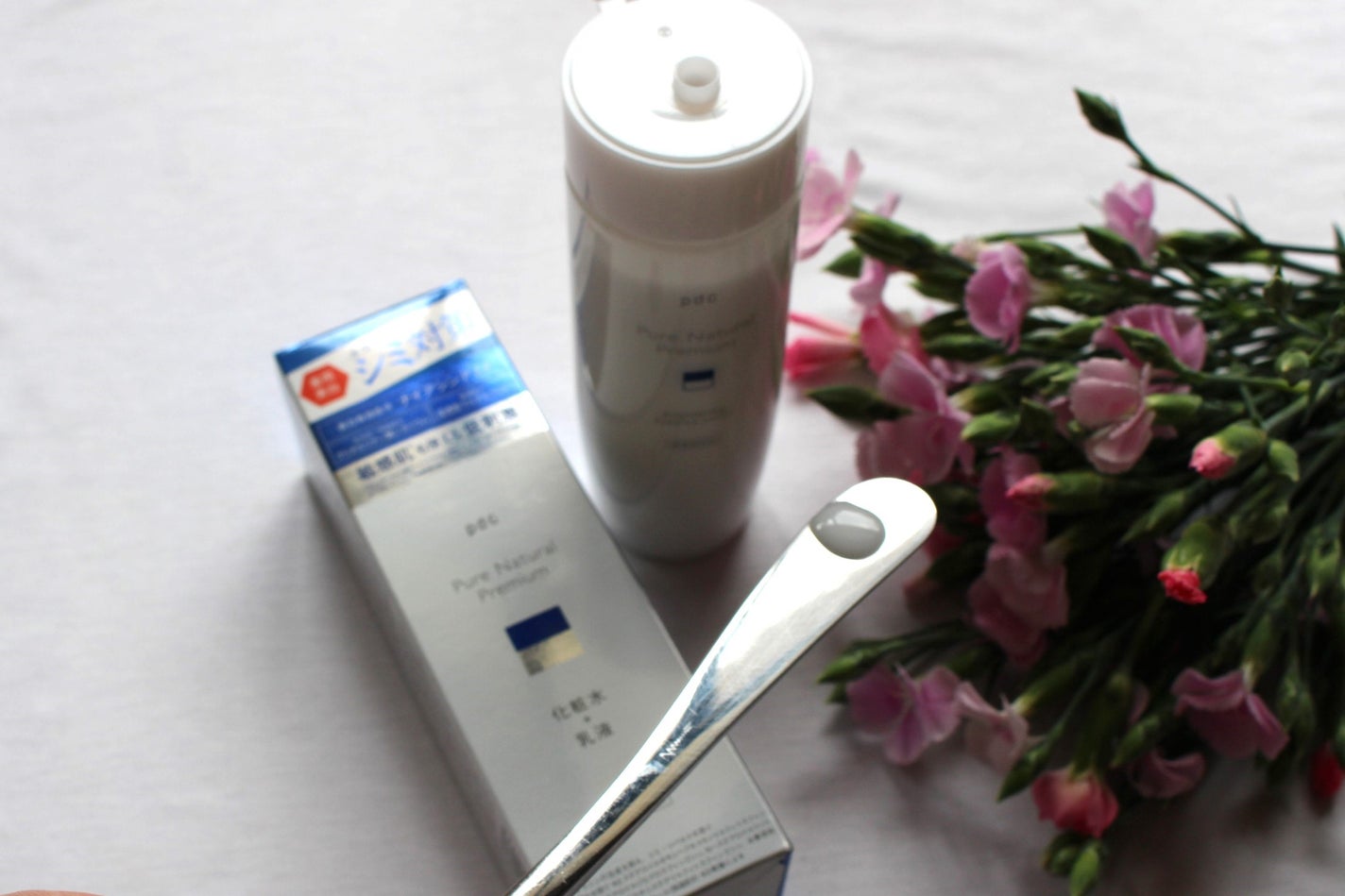 ピュア ナチュラル プレミアム ブライトニング エッセンスローション /pdc/オールインワン化粧品を使ったクチコミ(2枚目)