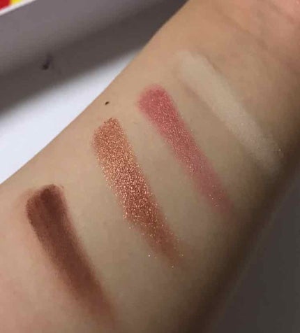 ティックルドピーチ ミニ アイシャドウ パレット/Too Faced/アイシャドウパレットを使ったクチコミ(3枚目)