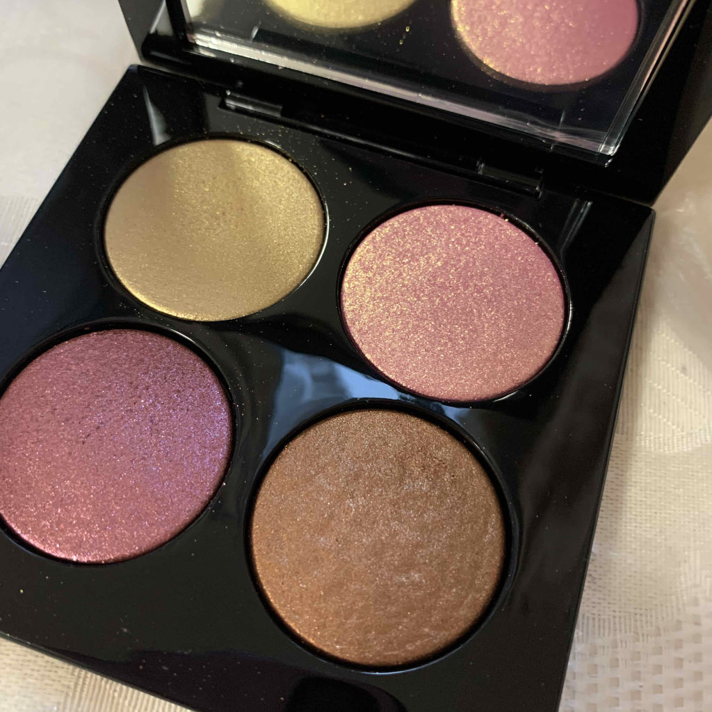 BLITZ ASTRAL QUAD RITUALISTIC ROSE/PAT McGRATH LABS/アイシャドウパレットを使ったクチコミ（3枚目）