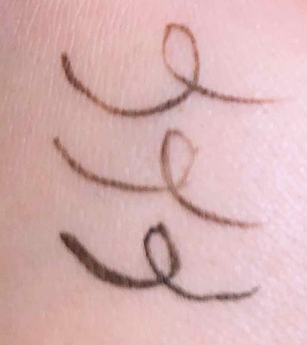 パワーオブアイライナー リキッド/LB/リキッドアイライナーを使ったクチコミ（2枚目）