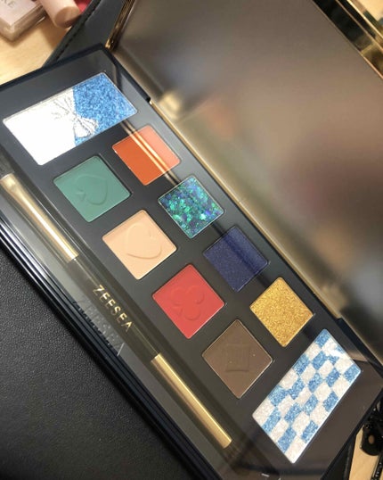 アリスドリームランドシリーズ 12色アイシャドウパレット(ZEESEA×大英博物館)/ZEESEA/アイシャドウパレットを使ったクチコミ(4枚目)