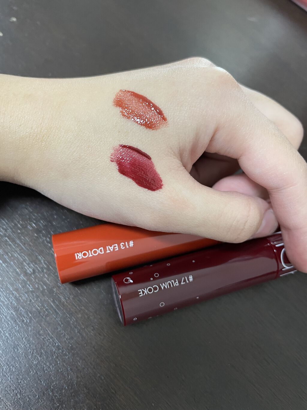 ジューシーラスティングティント/rom&nd/リップティントを使ったクチコミ（2枚目）