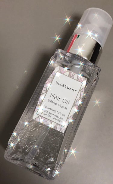 JILL STUART ジルスチュアート ヘアオイルのクチコミ「出かける前に髪につけるだけで1日中さらさら♪艶のあるまとまった髪になれます♪

ホワイトフロー.....」（2枚目）