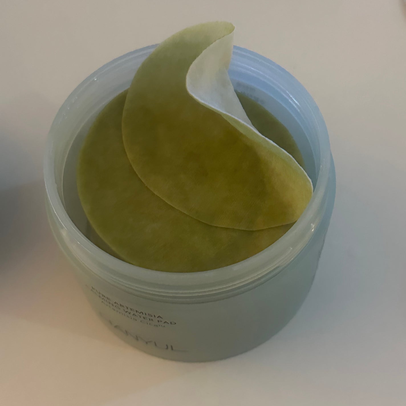 ピュアアルテミシアカーミングパッド/HANYUL(ハンユル)/トナーパッドを使ったクチコミ(3枚目)