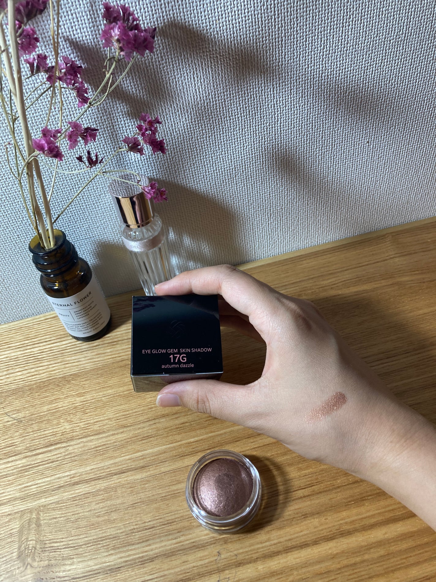 アイグロウジェム スキンシャドウ/DECORTÉ/ジェル・クリームアイシャドウを使ったクチコミ(2枚目)