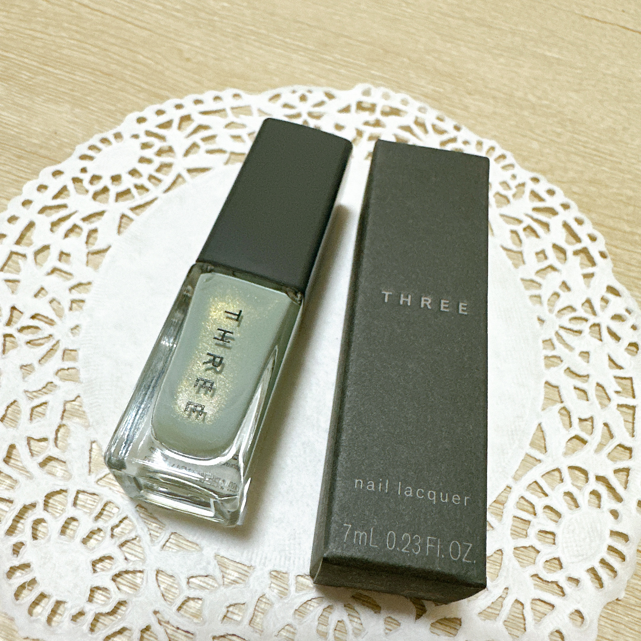 THREE ネイルラッカー 17 SHELTERING SKY/THREE/マニキュアを使ったクチコミ（2枚目）