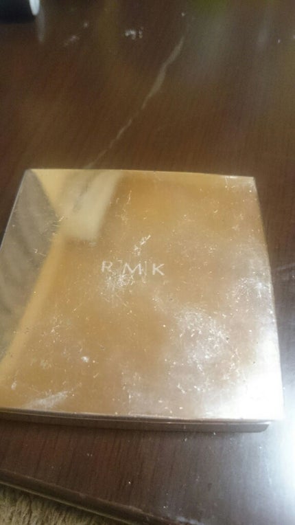 インジーニアス パウダーアイズ N/RMK/単色アイシャドウを使ったクチコミ(2枚目)