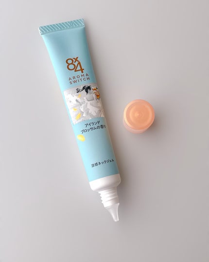 8x4 アロマスイッチ 涼感ネックジェル アイランドブロッサムの香り/8x4/デオドラント・制汗剤を使ったクチコミ(2枚目)