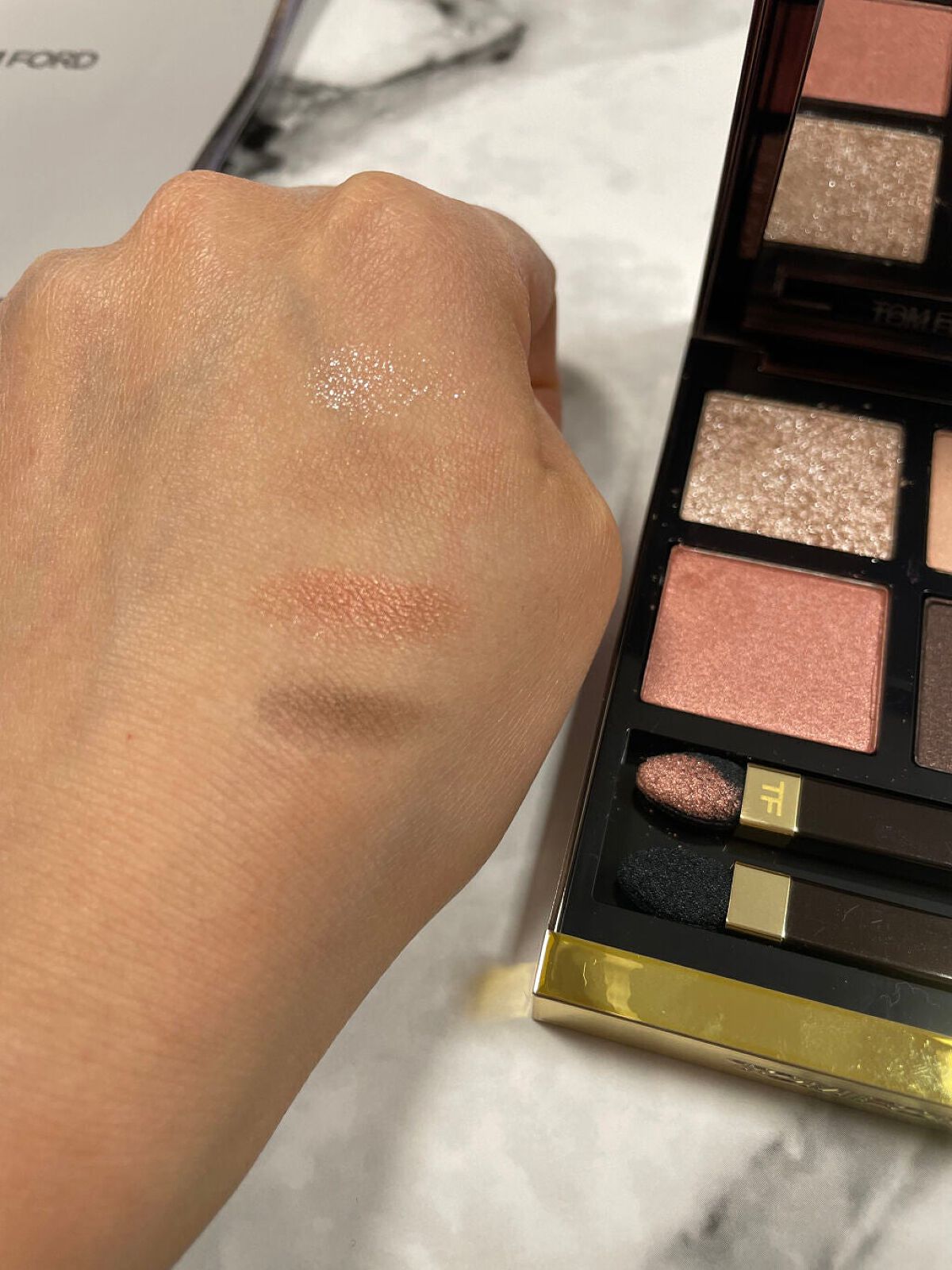 TOM FORD アイカラークォード 04Aサスピション 20 ディスコダスト アイ カラー クォード 20 ディスコ ダスト / TOM FORD BEAUTY