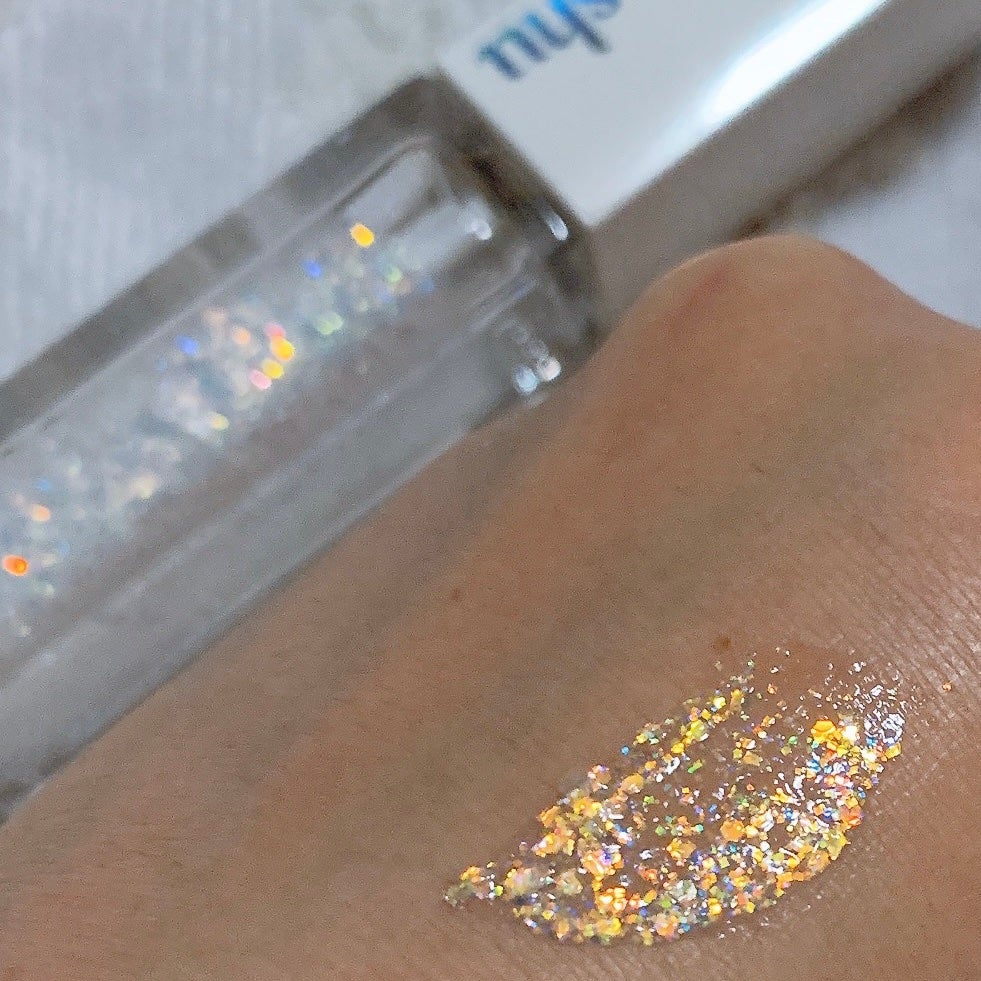 アイドルプリズムグリッター/chee shu/グリッターを使ったクチコミ(4枚目)