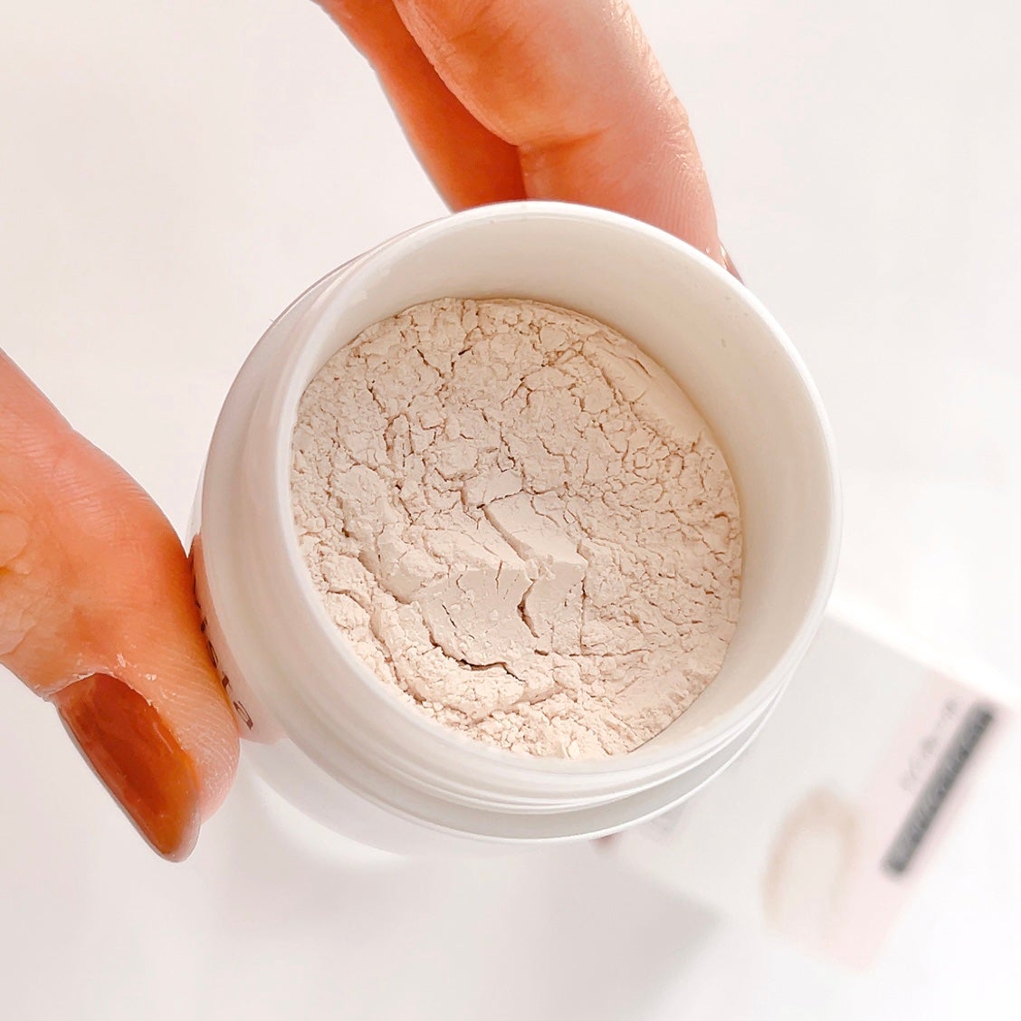 ポアレスフィクサー/プリマヴィスタ/ルースパウダーを使ったクチコミ(3枚目)