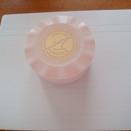 アクメディカ 薬用 フェイスパウダー ナチュラル/ナリスアップ/パウダーファンデーションを使ったクチコミ(1枚目)