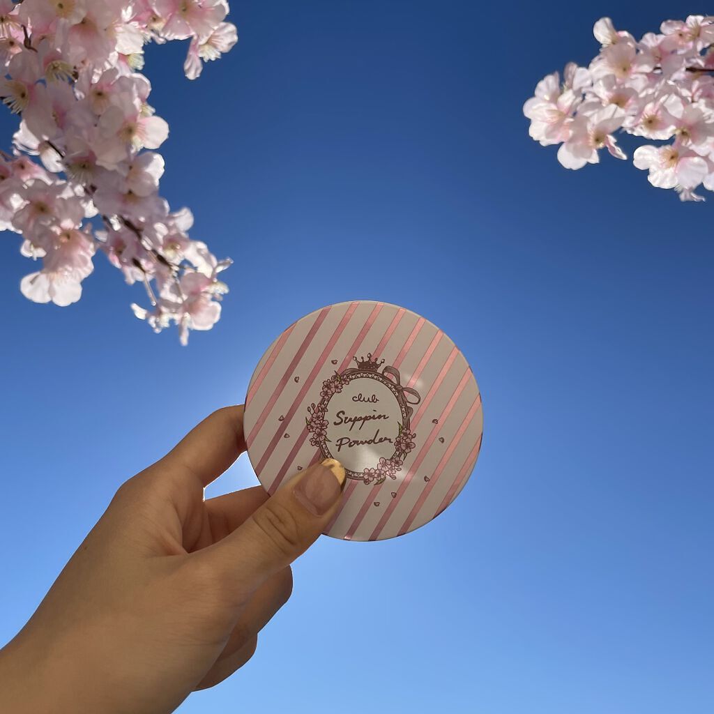すっぴんパウダー B サクラスウィートソローの香り 2022/クラブ/プレストパウダーを使ったクチコミ（1枚目）