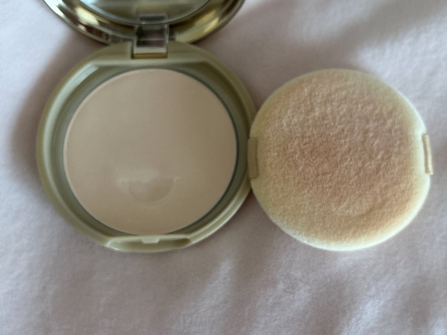 マシュマロフィニッシュパウダー/キャンメイク/プレストパウダーを使ったクチコミ(5枚目)