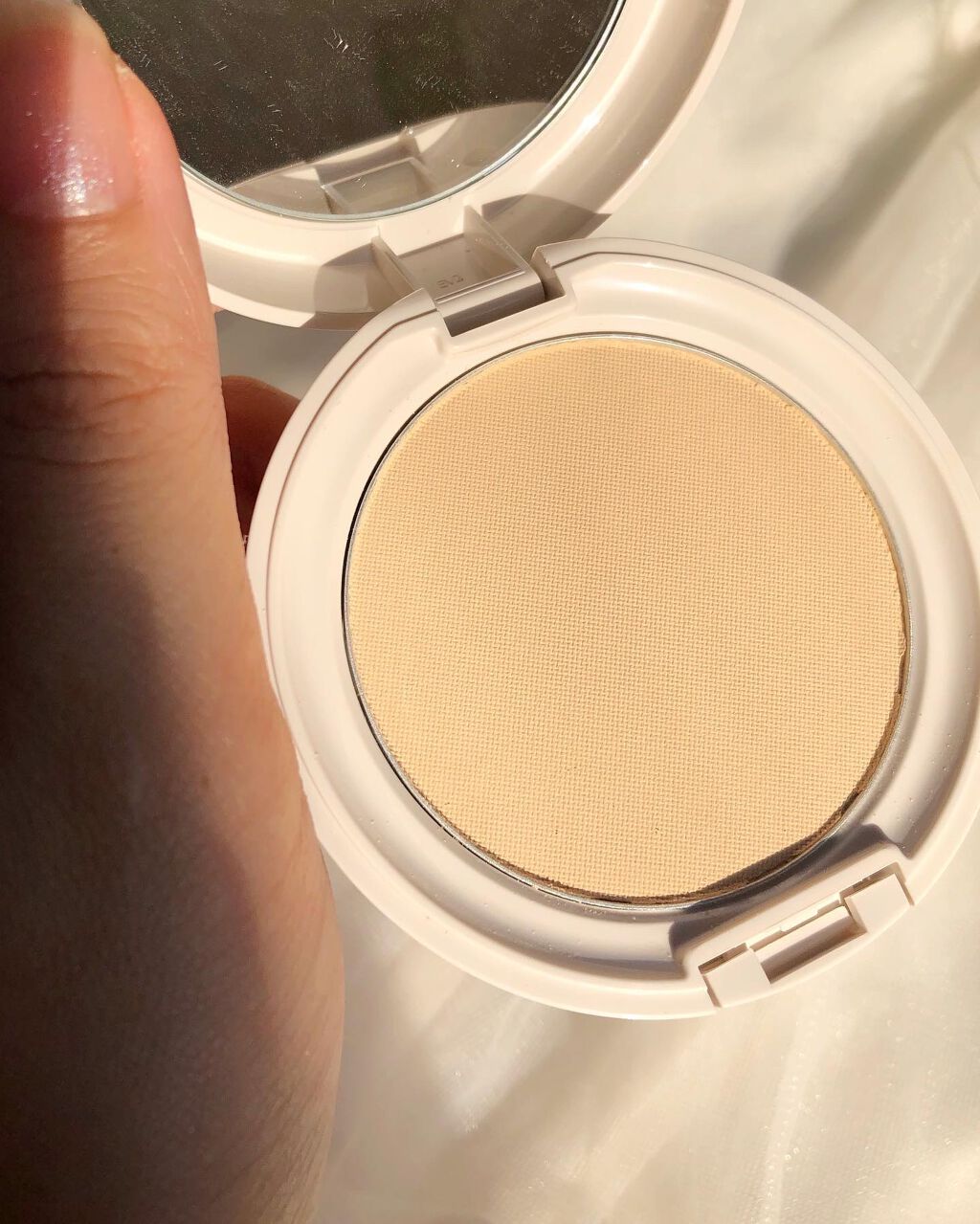 エッセンスビューティ パウダー/セラフォア/プレストパウダーを使ったクチコミ(3枚目)