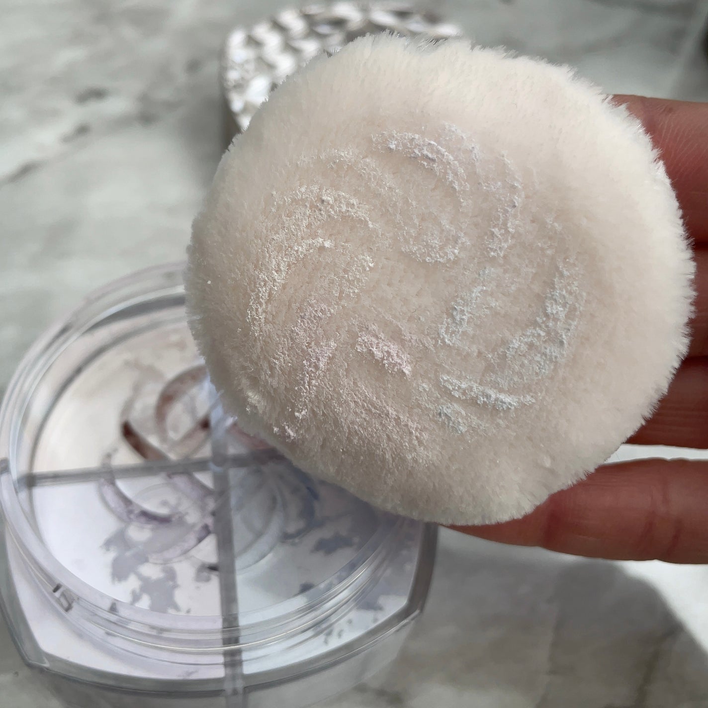 ルース パウダー/DECORTÉ/ルースパウダーを使ったクチコミ(4枚目)