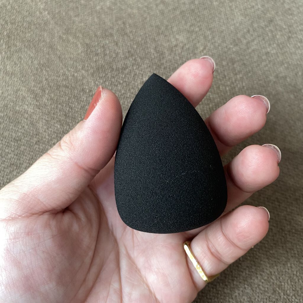 &be ブラックスポンジ/＆be/パフ・スポンジを使ったクチコミ（2枚目）