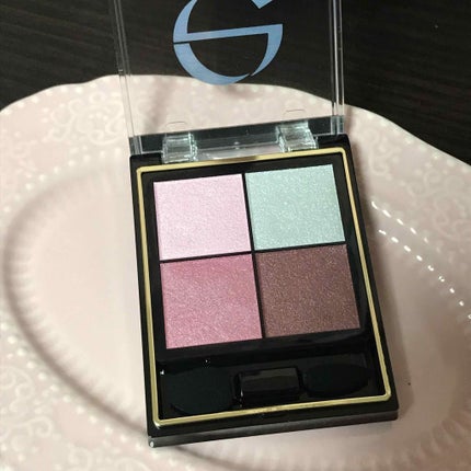 リアルクローズシャドウ/excel/アイシャドウパレットを使ったクチコミ(1枚目)