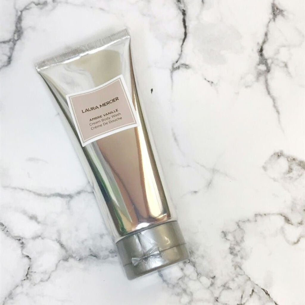 リュクス インダルジェンス アンバーバニラ ボディ トリプレット/ローラ メルシエ/その他キットセットを使ったクチコミ(5枚目)